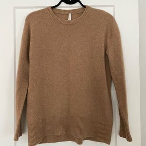 The Group by Babaton 100% cashmere